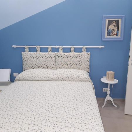 Casa Vacanze Rosa Aci Trezza Luaran gambar