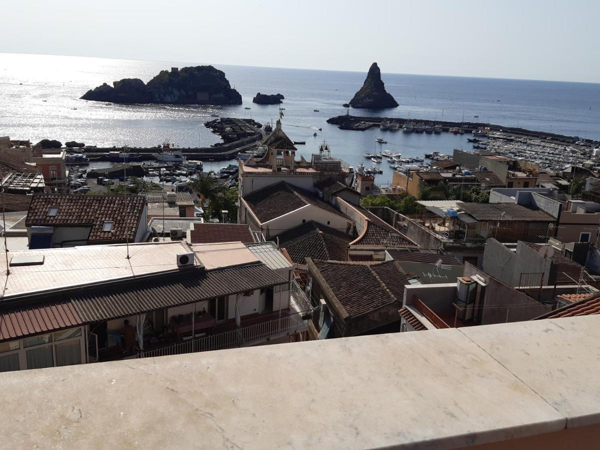 Casa Vacanze Rosa Aci Trezza Luaran gambar