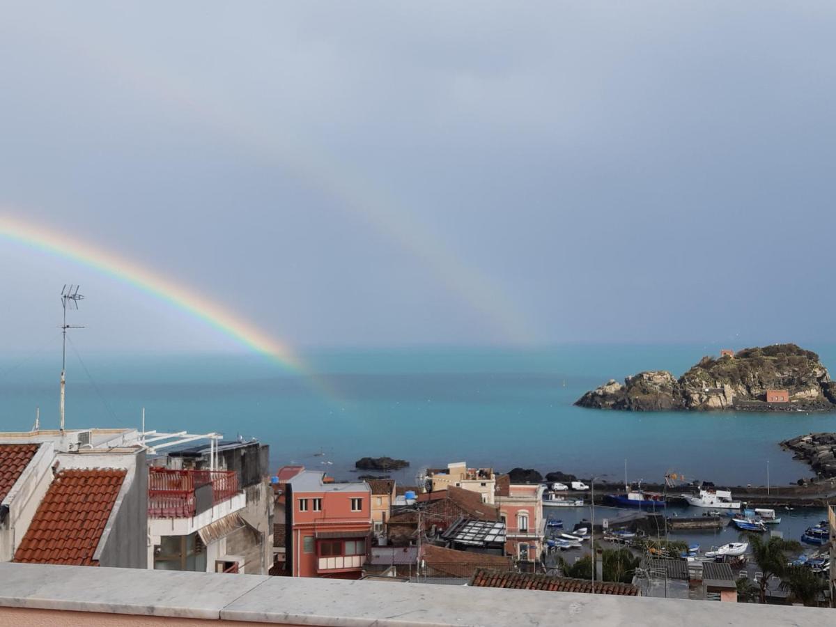 Casa Vacanze Rosa Aci Trezza Luaran gambar