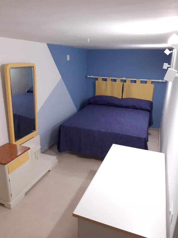 Casa Vacanze Rosa Aci Trezza Luaran gambar