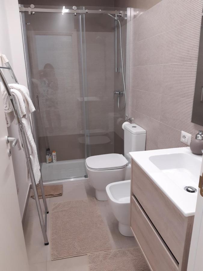 Casa Vacanze Rosa Aci Trezza Luaran gambar