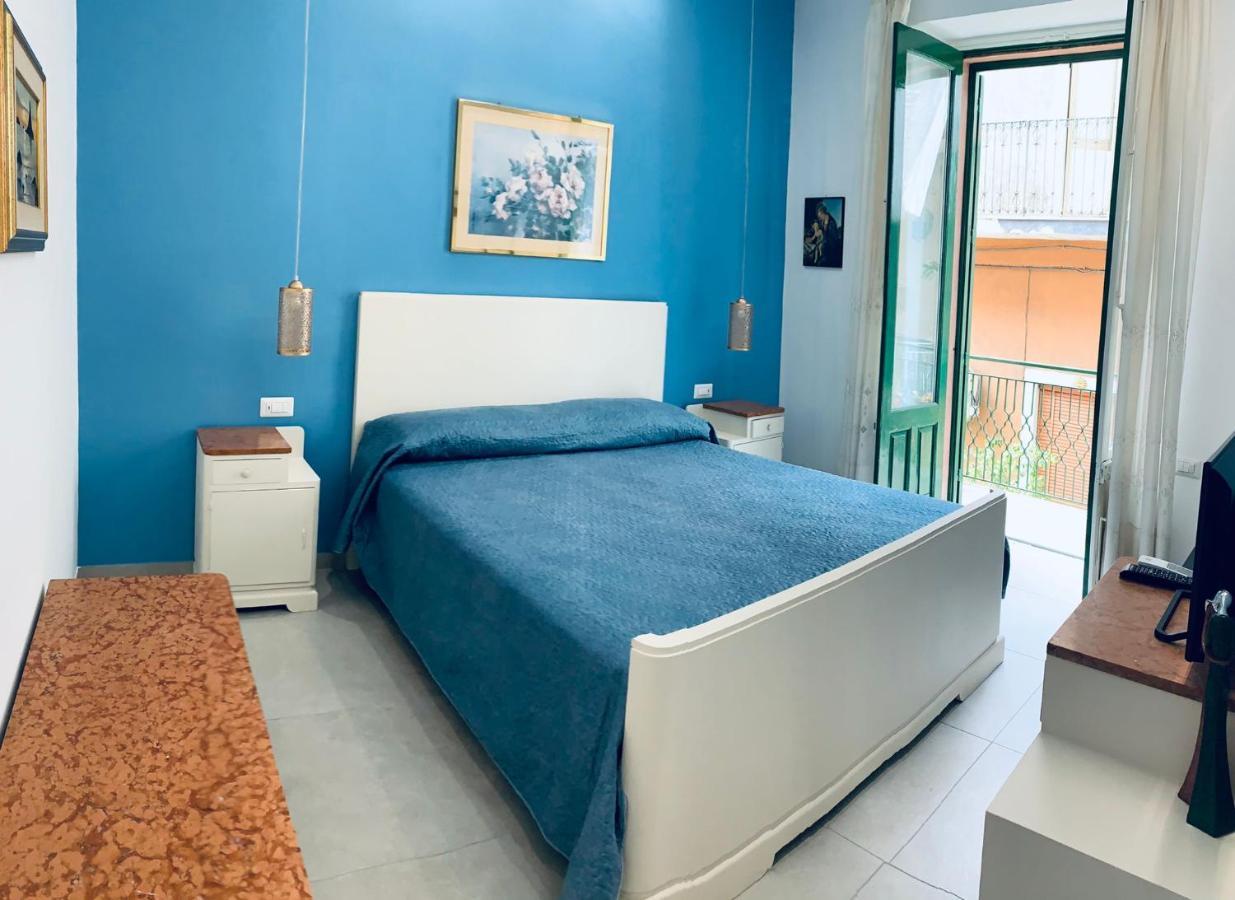 Casa Vacanze Rosa Aci Trezza Luaran gambar