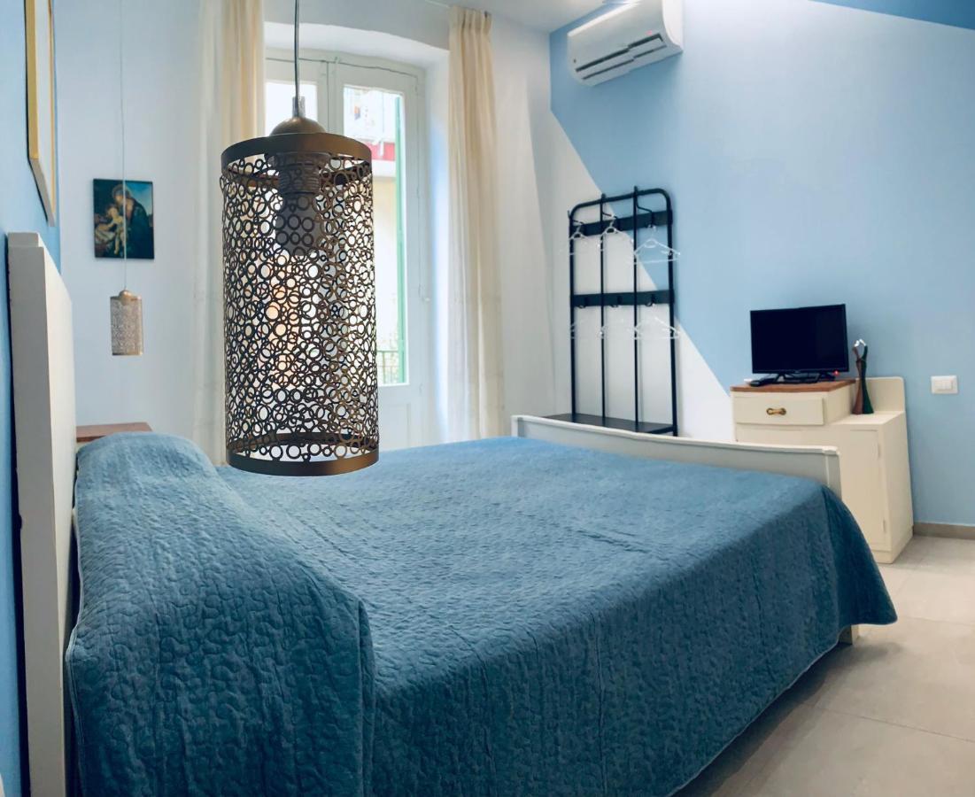Casa Vacanze Rosa Aci Trezza Luaran gambar