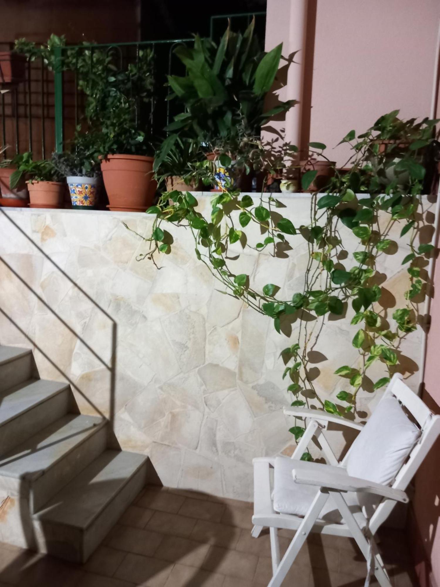 Casa Vacanze Rosa Aci Trezza Luaran gambar